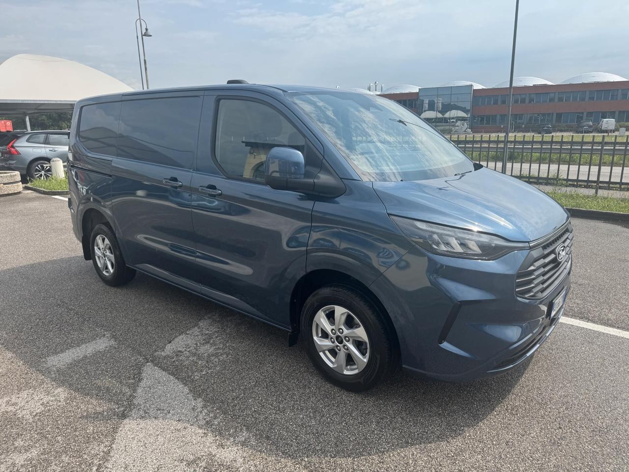 Ford Transit Custom Van Titanium 2.0EcoBlue 150CV Man. PC