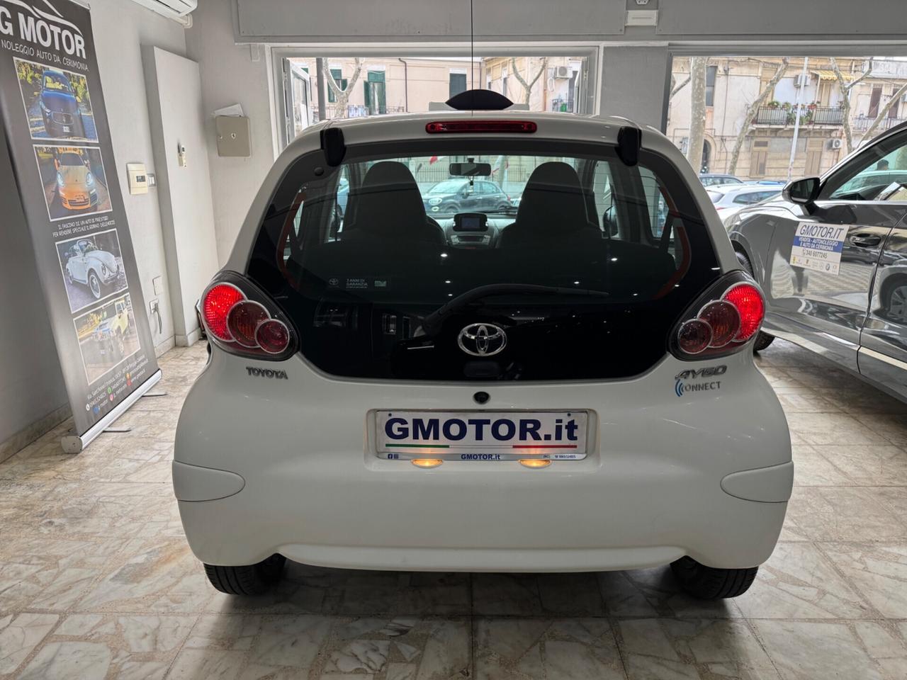 Toyota Aygo 1.0 benzina 5 porte Active Connect