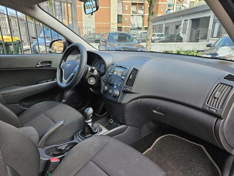 Hyundai i30 i30 5p 1.4 Comfort GPL