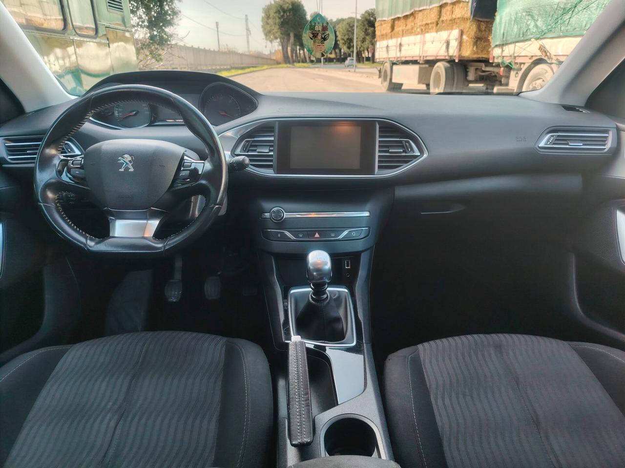 Peugeot 308 BlueHDi 120 S&S SW Business