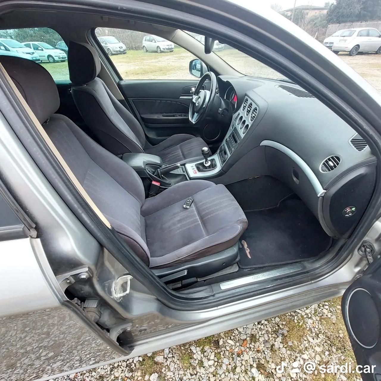 Alfa Romeo 159 1.9 JTDm 16V Sportwagon