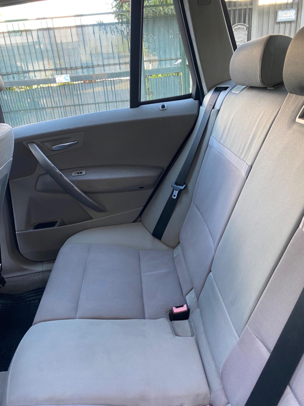 Bmw X3 2.0d 4WD Anno 2005 TAGLIANDATA