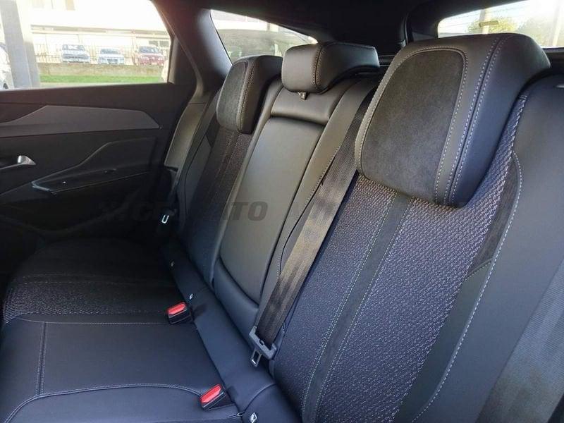 Peugeot 308 308 SW 1.2 hybrid GT 136cv e-dcs 6