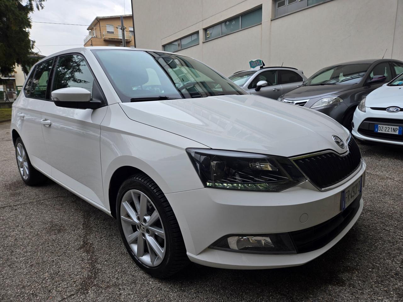 Skoda Fabia 1.4 TDI 75 CV Autocarro 4Posti