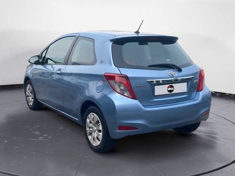TOYOTA Yaris 1.0 3p