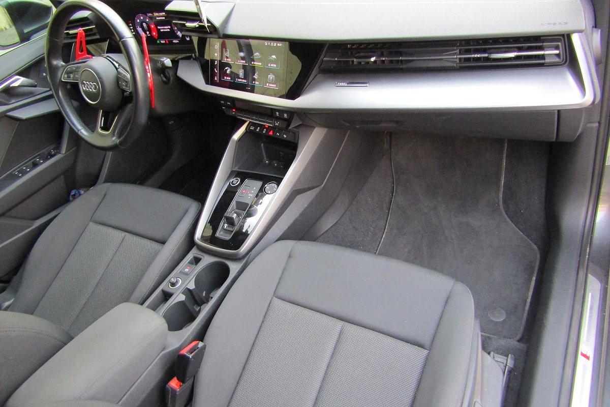 AUDI A3 SPB 30 TDI S tronic S line edition