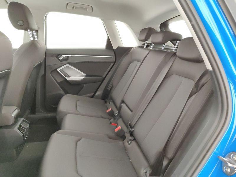 Audi Q3 35 TDI S tronic Business Advanced