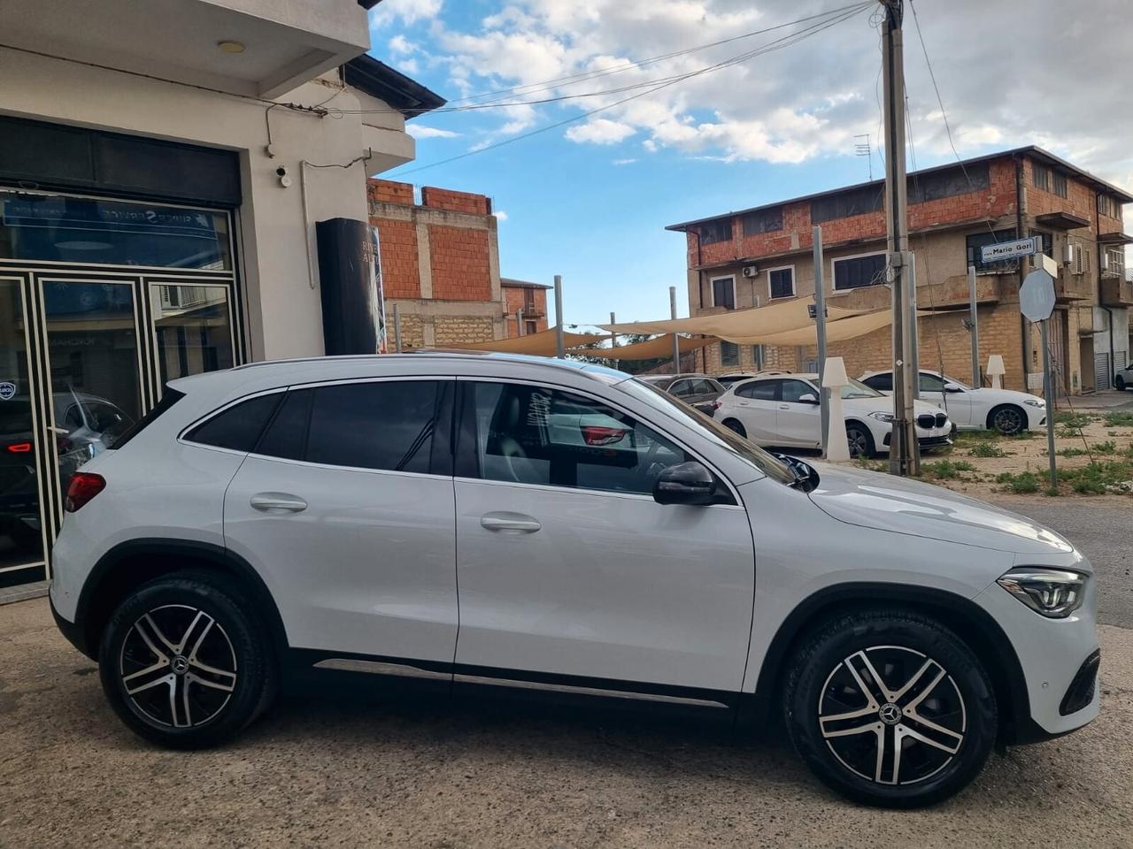 Mercedes-benz GLA 200 d Automatic Sport Plus TETTO APRIBILE