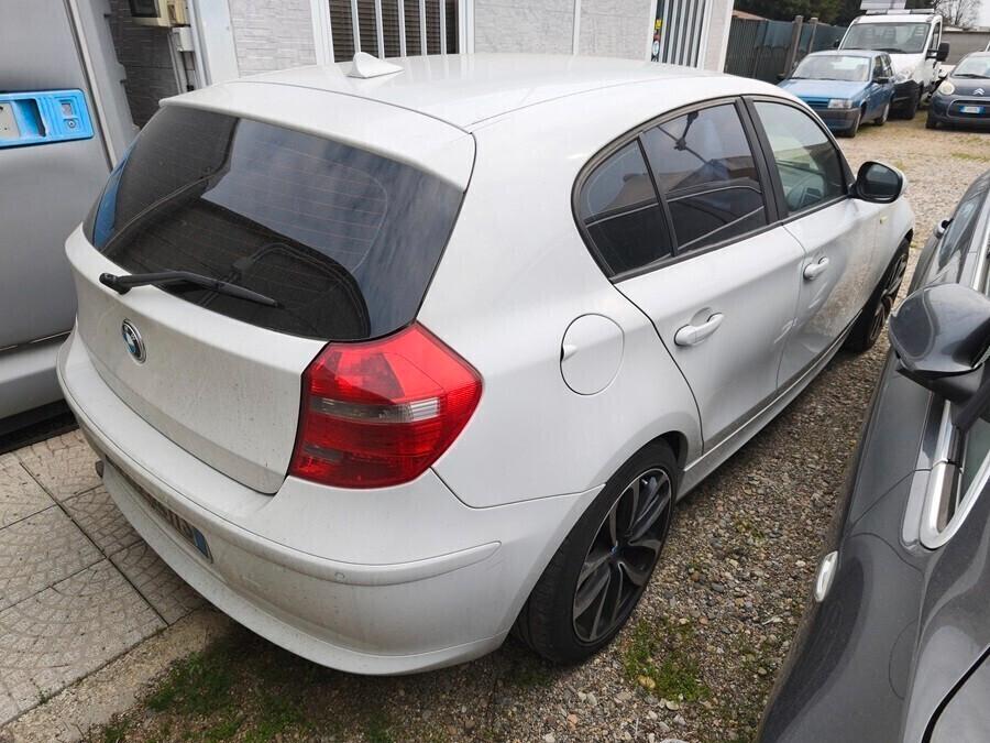 Bmw 120 116d 2.0 116CV cat 5 porte Attiva DPF