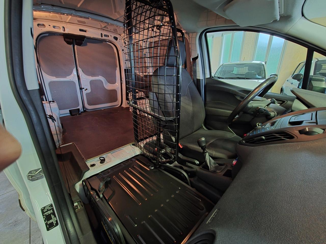 Ford Transit Courier furgone autocarro N1 2posti volume variabile