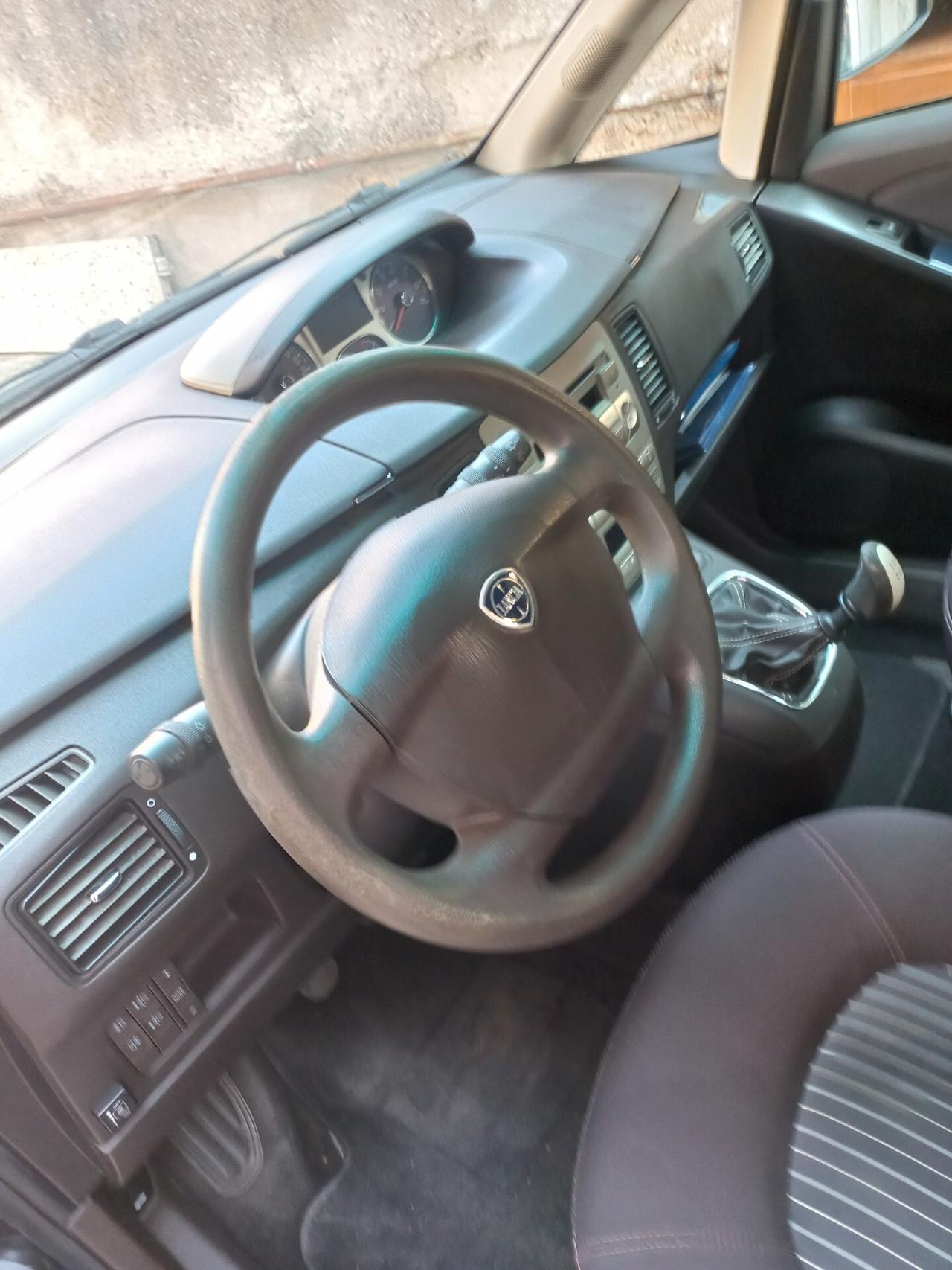 Lancia MUSA 1.4 Argento Ecochic GPL