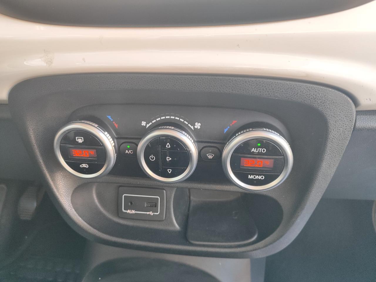 Fiat 500L 1.6 Multijet 120 CV Trekking