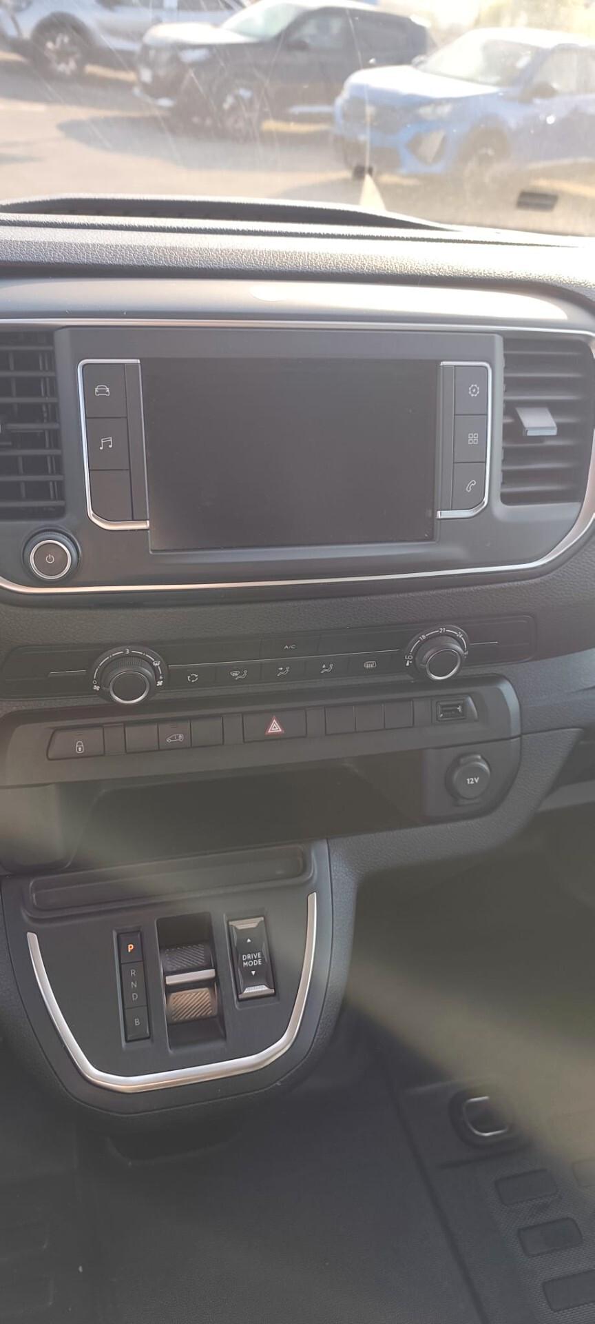 Peugeot E-EXPERT 75KWH 136CV STANDARD