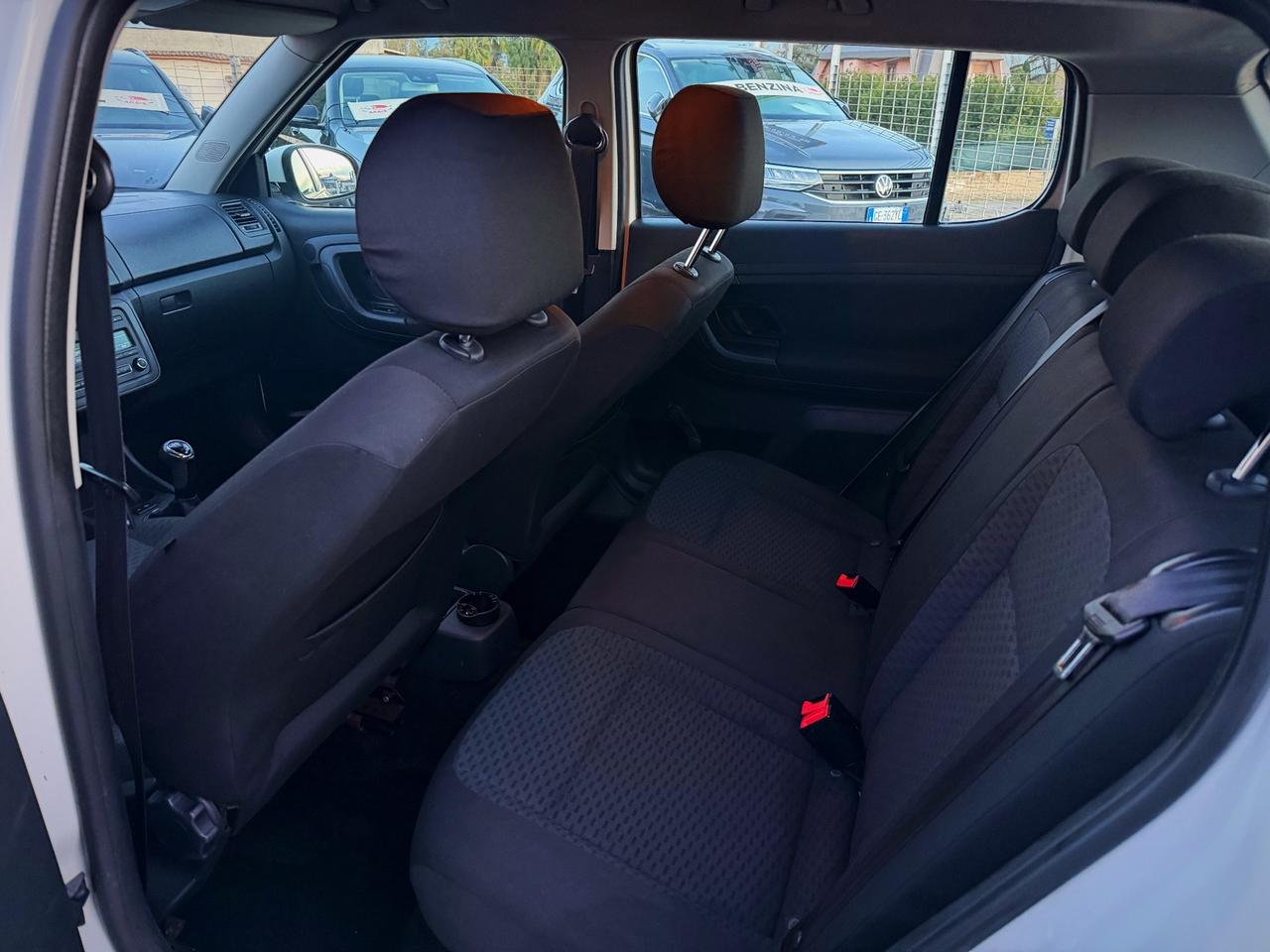 Skoda Fabia 1.2 TSI 86CV 5p. Ambition