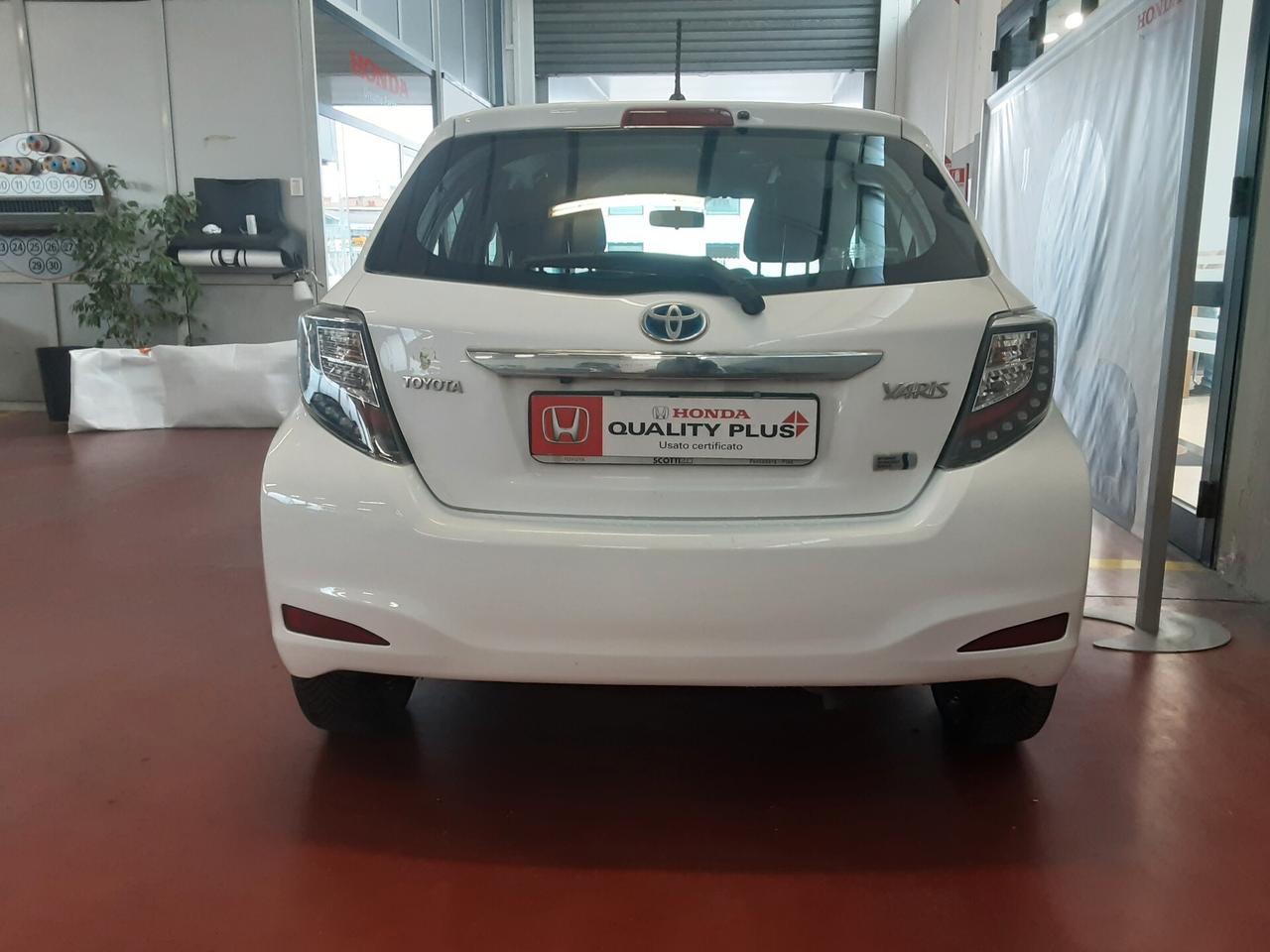 Toyota Yaris 1.5 Hybrid 5 porte Lounge