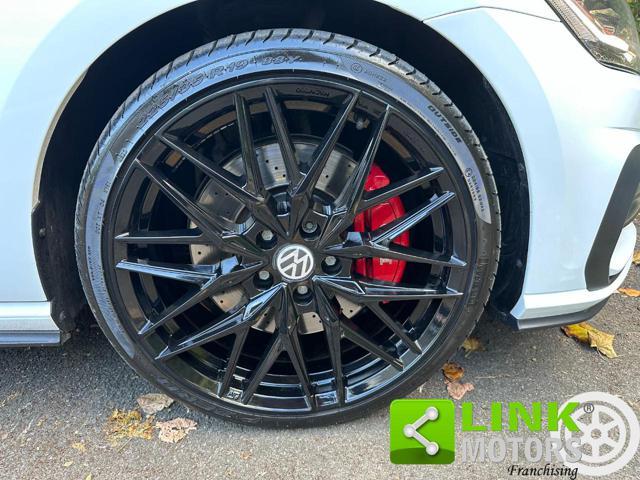 VOLKSWAGEN Golf GTI Performance 2.0 245 CV TSI DSG 5p. BMT