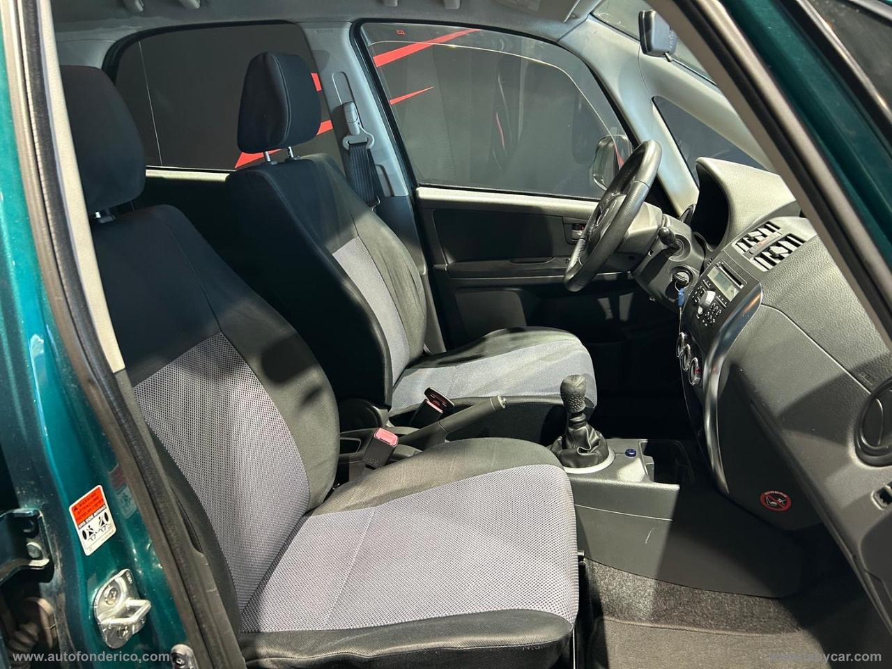 FIAT Sedici 1.9 MJT 4x4 Dynamic