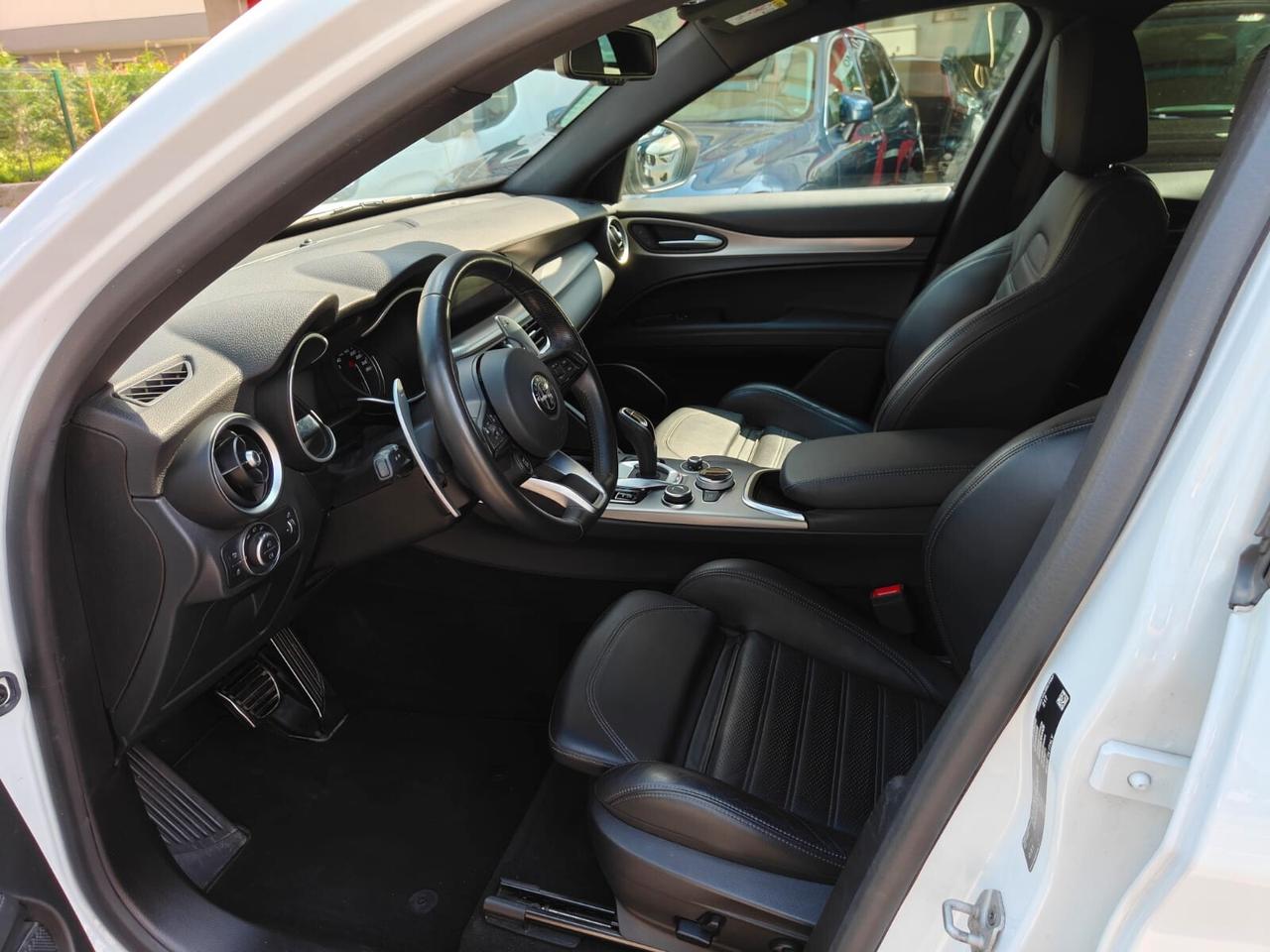 Alfa Romeo Stelvio 2.2 Turbodiesel 210 CV AT8 Q4 Veloce