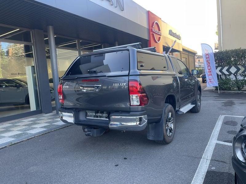 Toyota Hilux Hilux 2.4 D-4D 4WD 2 porte Extra Cab Lounge