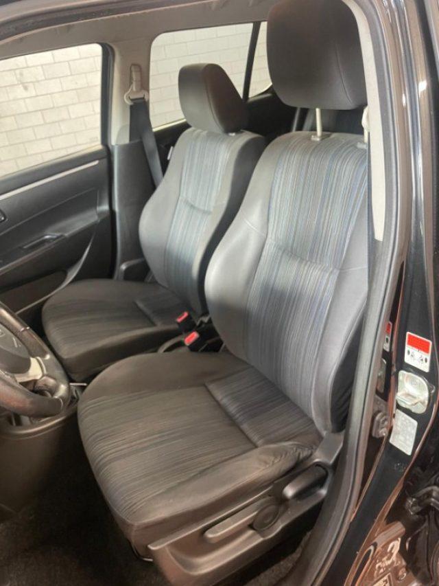 SUZUKI Swift 1.3 DDiS 5 porte B-Cool Bi-Color