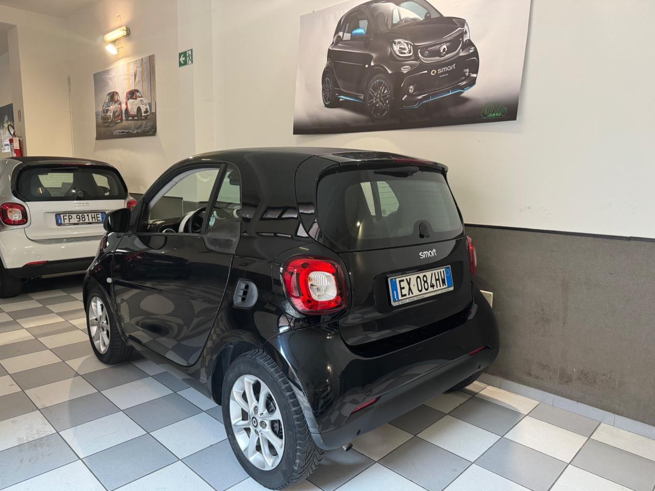 Smart ForTwo 70 1.0 benzina garanzia 12 mesi