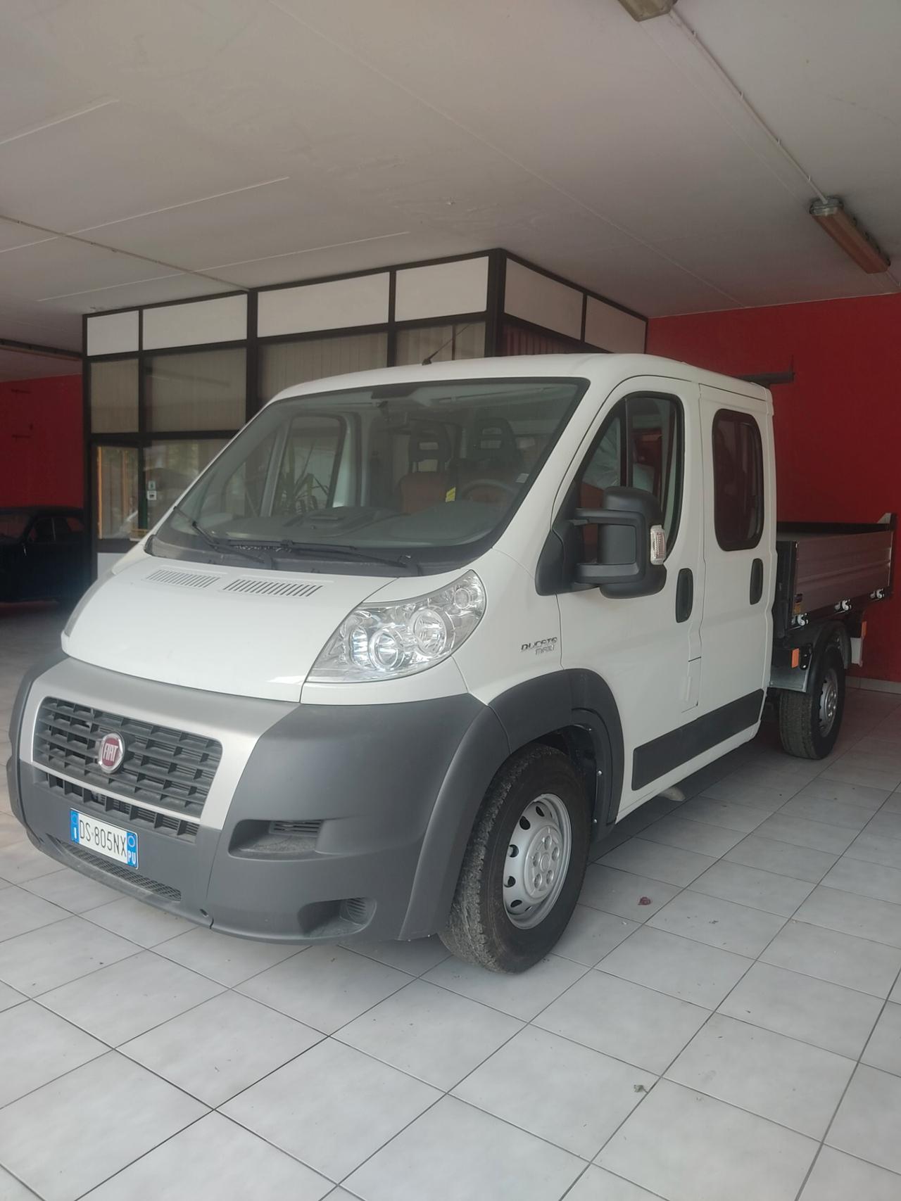 Fiat Ducato 33 2.3 MJT PLM-DC Cabinato