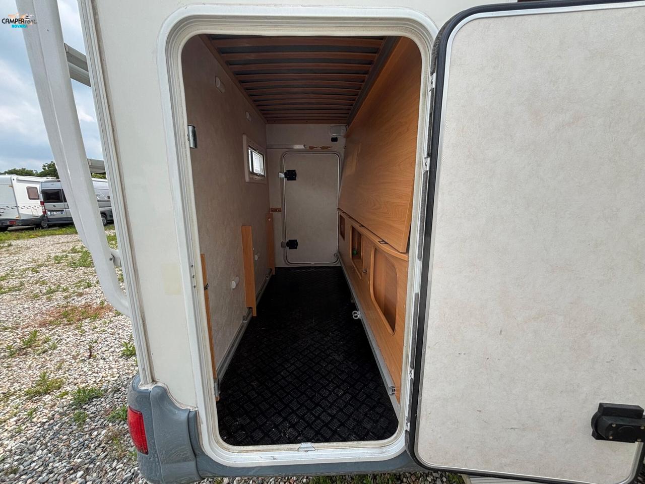 CHAUSSON WELCOME 16 - MANSARDATO CON LETTI A CASTELLO IN CODA