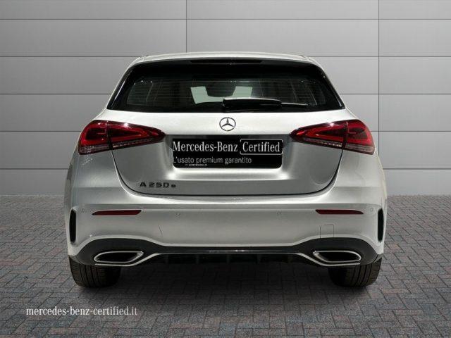 MERCEDES-BENZ A 250 e Automatic EQ-Power Premium Plus