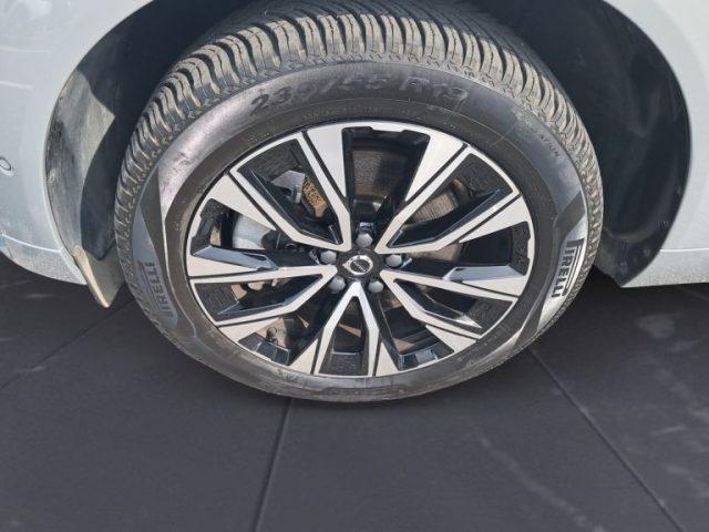 VOLVO XC60 B4 automatico Plus Dark