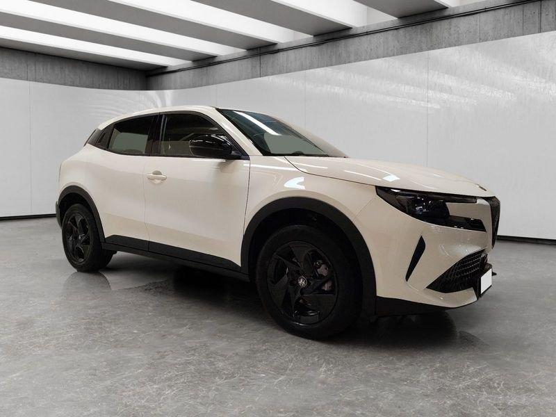 Alfa Romeo Junior 1.2 ibrida 145cv edct6