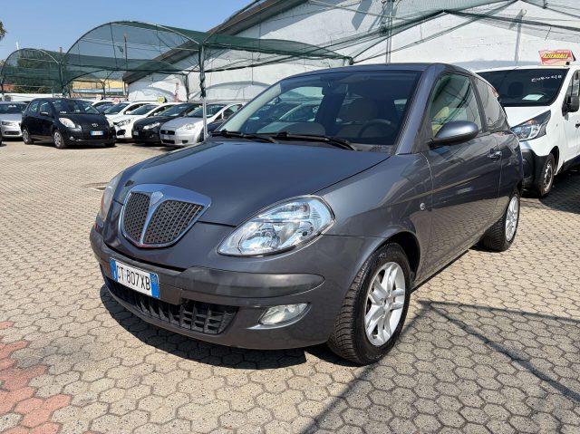 LANCIA Ypsilon Ypsilon II 1.4 16v Argento gpl automatica