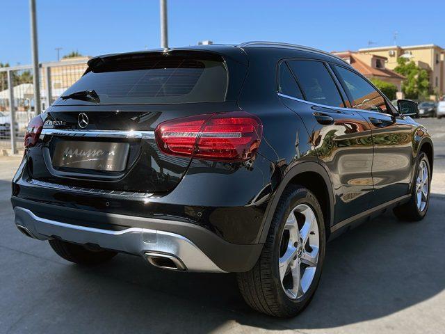 MERCEDES-BENZ GLA 200 d Automatic Sport