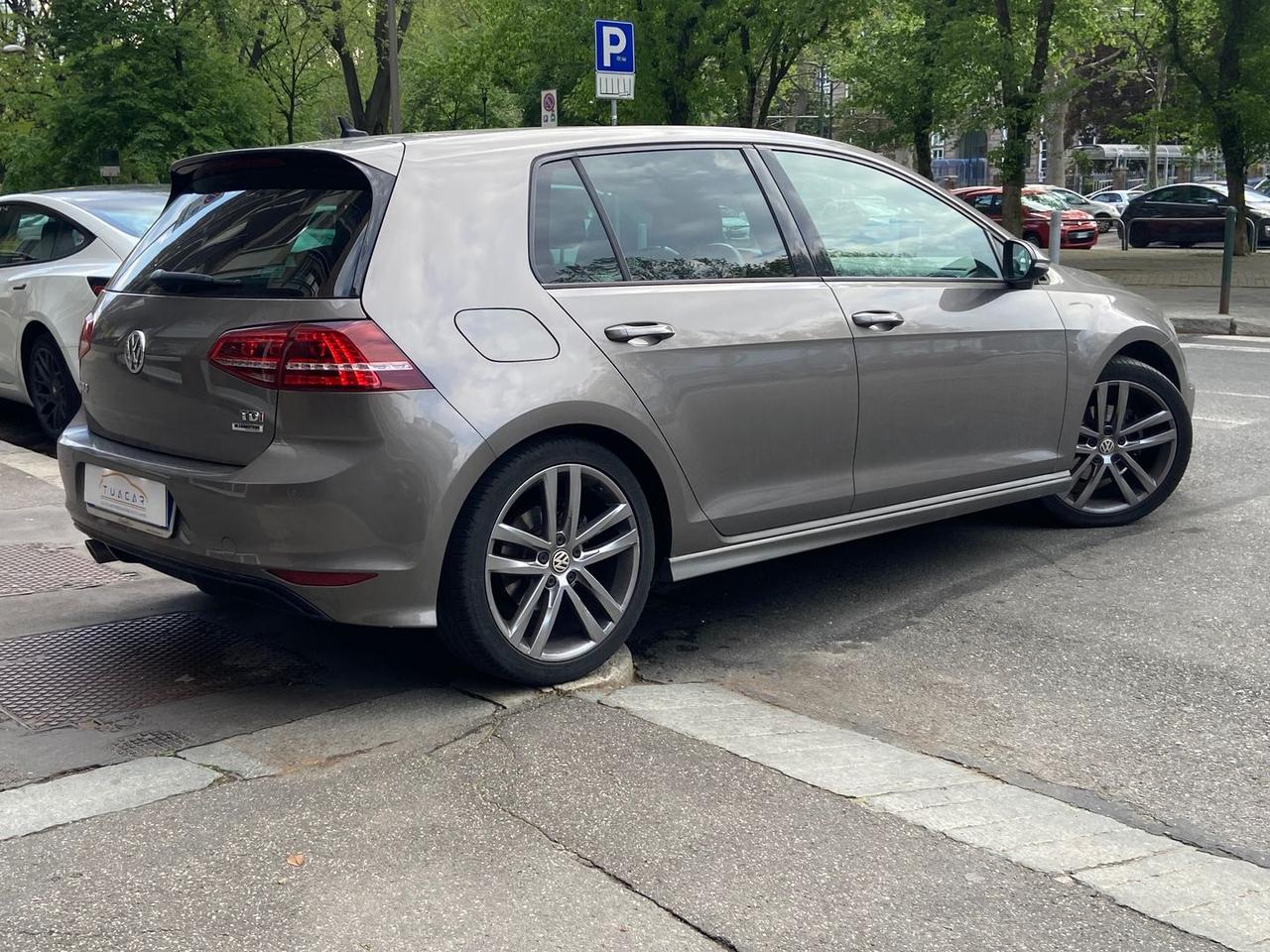 Volkswagen Golf Sport Edition 1.6 TDI BlueM #10426