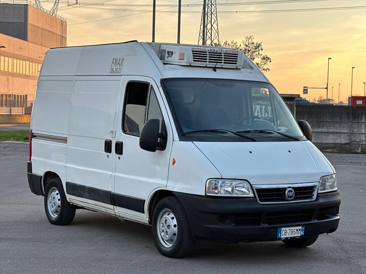 Fiat Ducato Frigo Trasporto Carne con ganciere