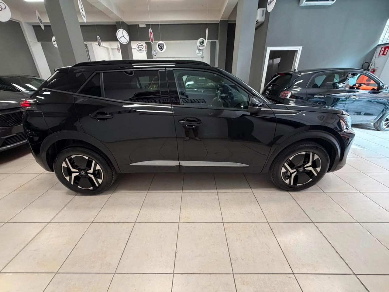Peugeot 2008 Hybrid 145 e-DCS6 Allure RATE A PARTIRE DA 225 € AL MESE
