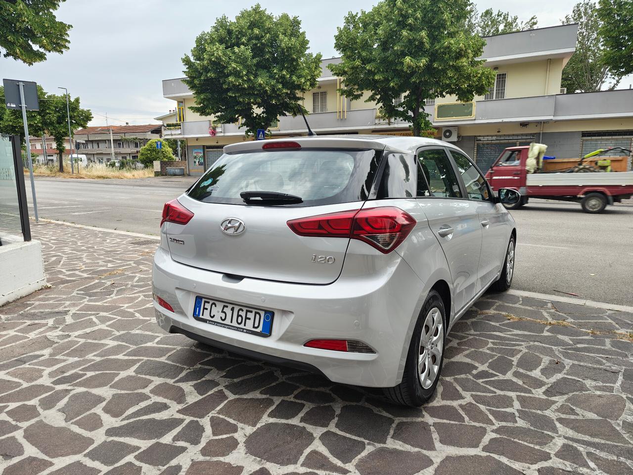 Hyundai i20 1.2 84 CV 5 porte Econext Comfort