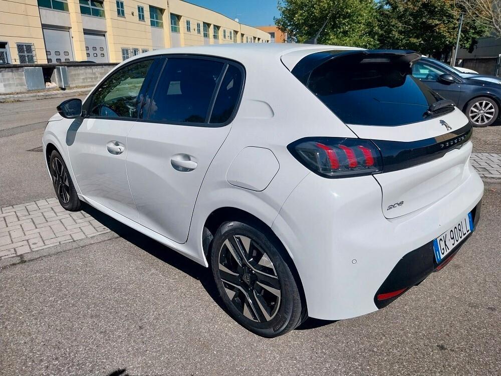 Peugeot 208 100cv S&S EAT8 5p Allure Cambio AUTOM.