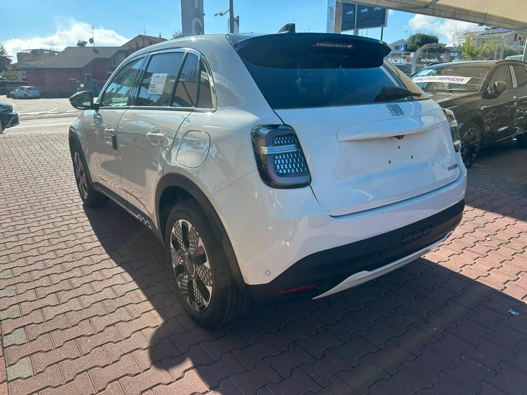 Fiat 600 1.2 hybrid La Prima 110cv auto