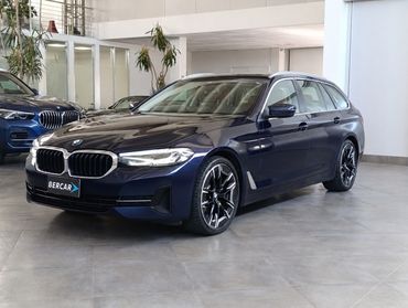 BMW 520 d Touring mhev 48V xdrive Business auto