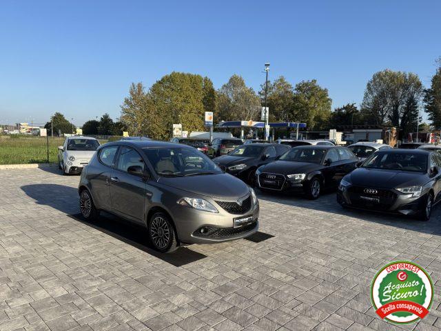 LANCIA Ypsilon 1.2 GPL Ecochic Gold 5p ANCHE PER NEOPATENTATI