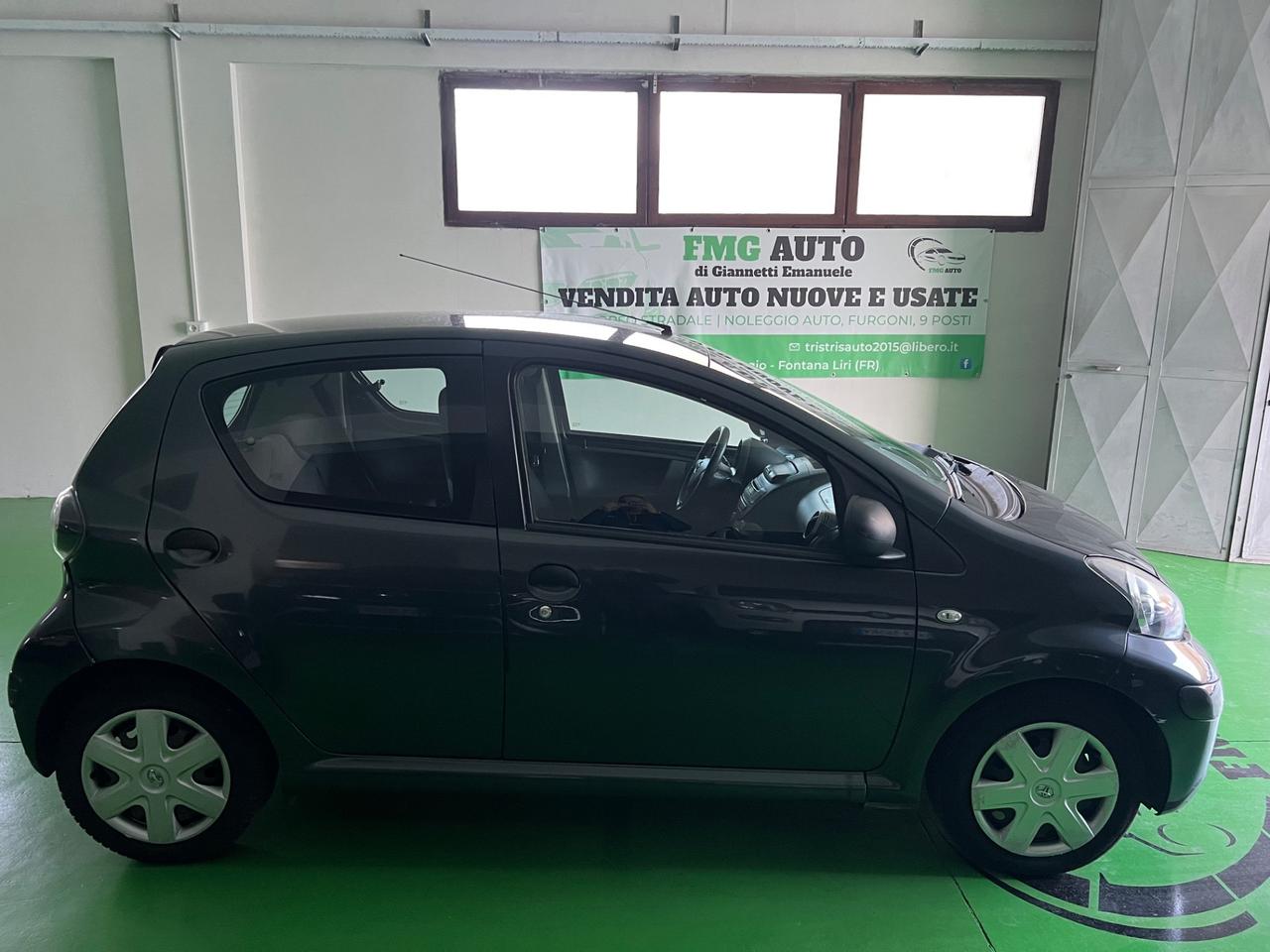 Toyota Aygo 1.0 12V VVT-i 5 porte