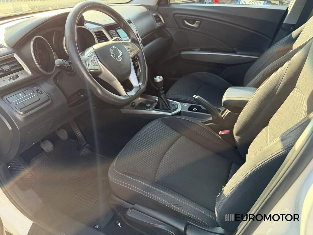 Ssangyong Tivoli 1.6 Easy 2WD