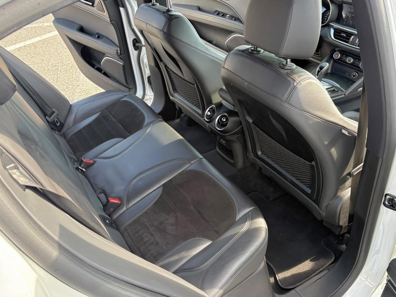 Alfa Romeo Stelvio 2.2 Turbodiesel 210 CV AT8 Q4 Veloce