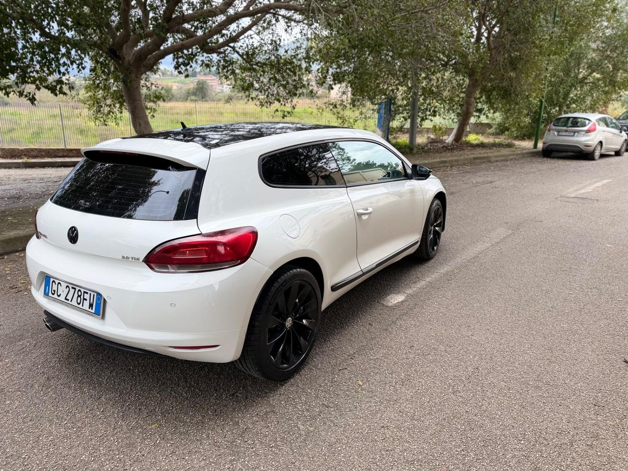 Volkswagen Scirocco 2.0 TDI 140CV DPF