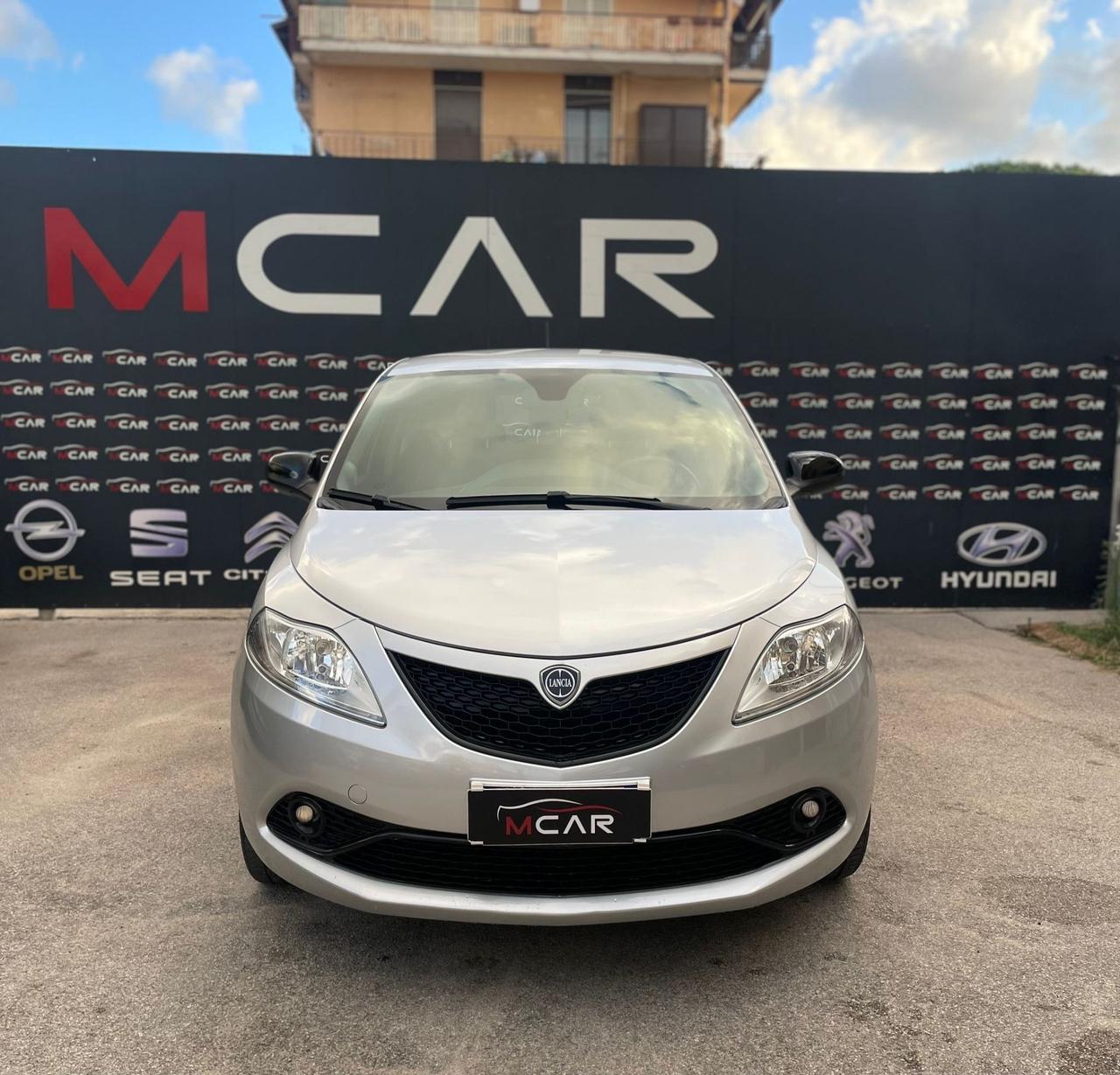 Lancia Ypsilon 1.2 69 CV 5 porte GPL Ecochic Gold