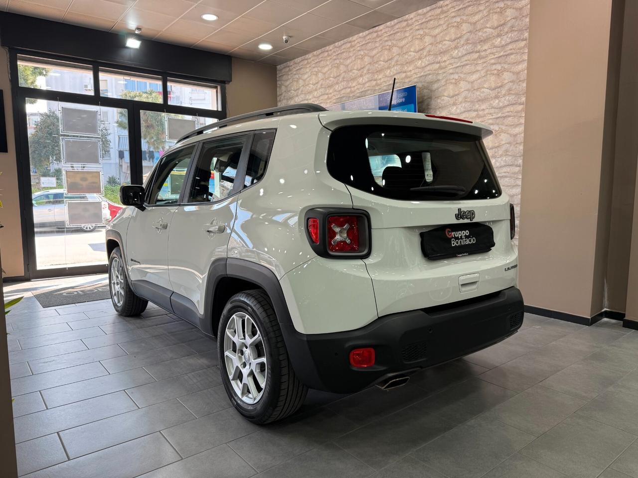 Jeep Renegade 1.6 Mjt 130 CV Limited - Pari al nuovo
