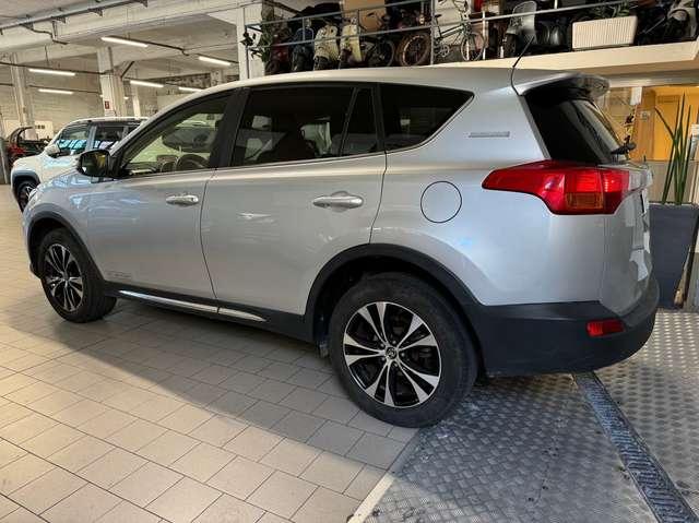 Toyota RAV 4 Rav4 2.0 d-4d Lounge 4wd 124cv UNIPROPRIETARIO