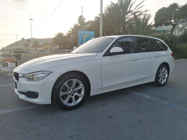 BMW 320 320d Touring Business auto