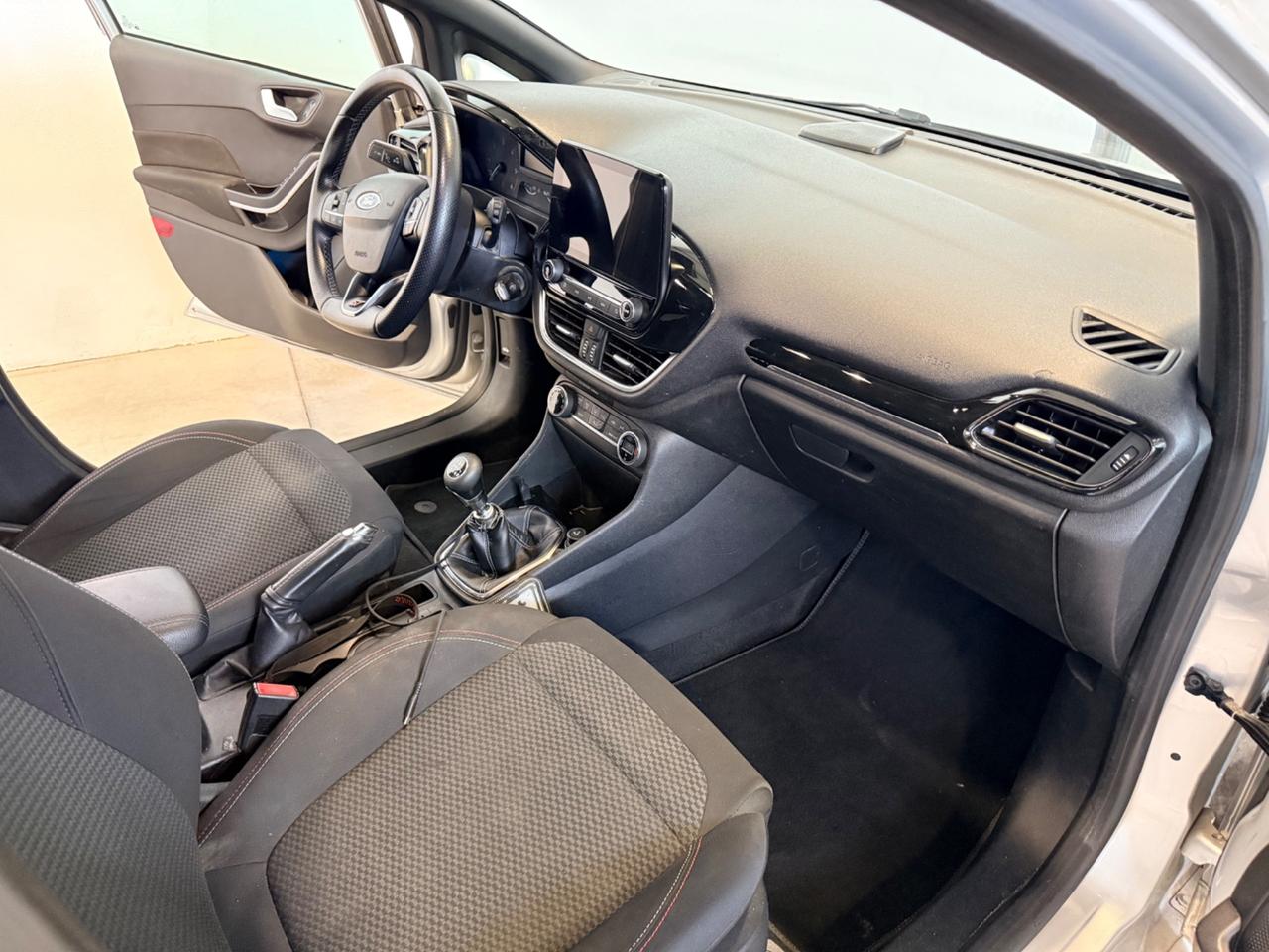 Ford Fiesta 1.5 TDCi 5 porte ST-Line