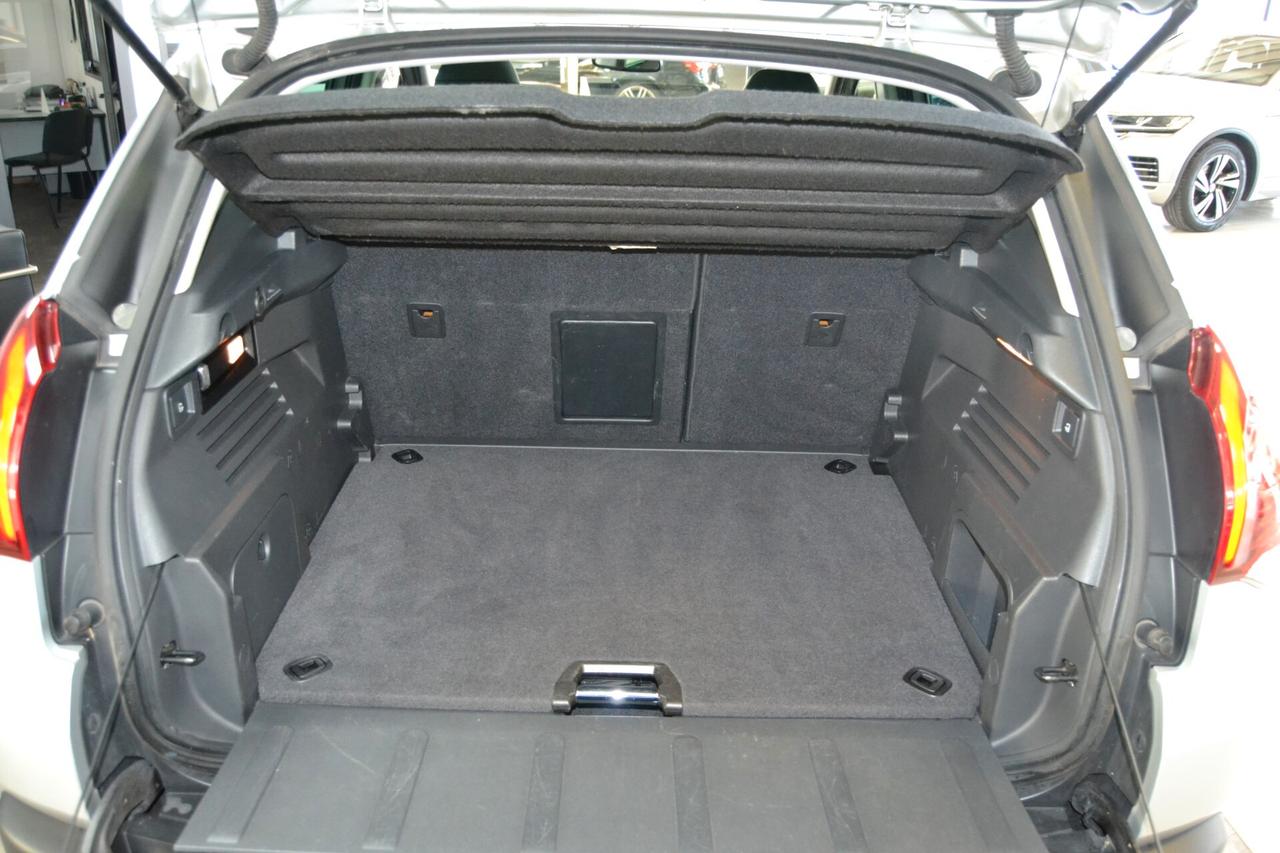 Peugeot 3008 1.6 HDi 115CV Allure Tetto/Navi/Gancio